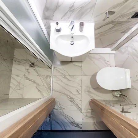 Loft D10 Apartment *